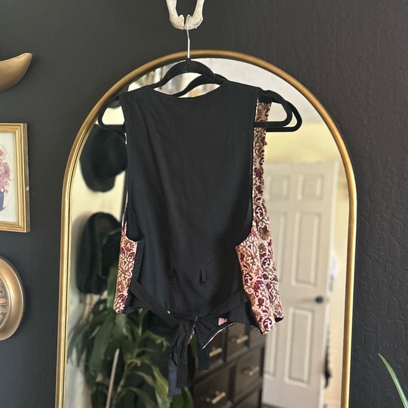 Vintage tapestry vest - Picture 6 of 6